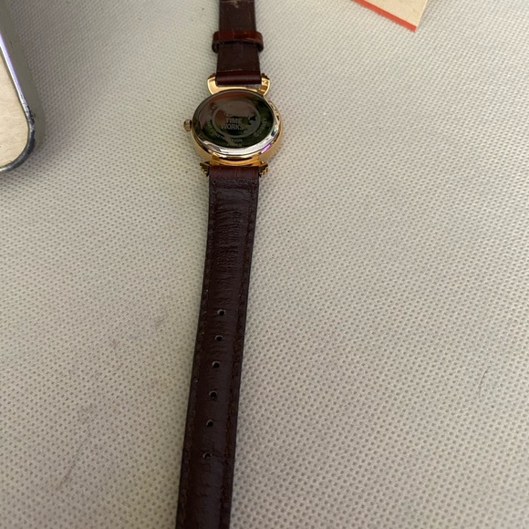 Vintage Mickey Mouse Watch with Case - Picture 8 of 11